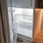 Апартаменты Batorego 16 Yellow Prywatne Mieszkanie 300m Od Metro Pole Mokotowskie I Sgh Samodzielne Zameldowanie! Self Check-in System!